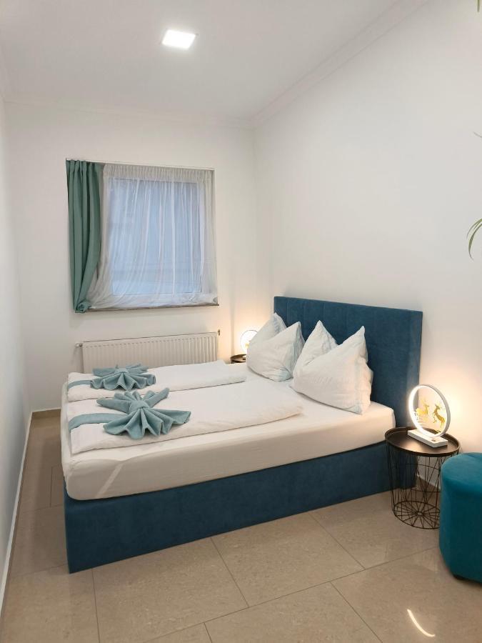 Ruyi Holiday -Csaladi Haz Sopron Exterior foto